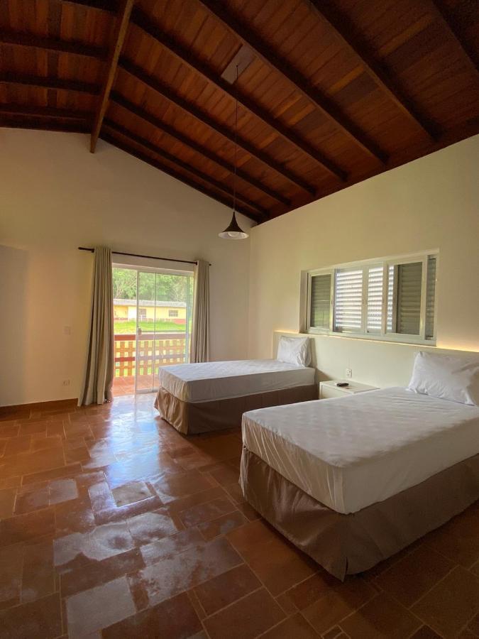 Vale Aguas Fazenda Country house *